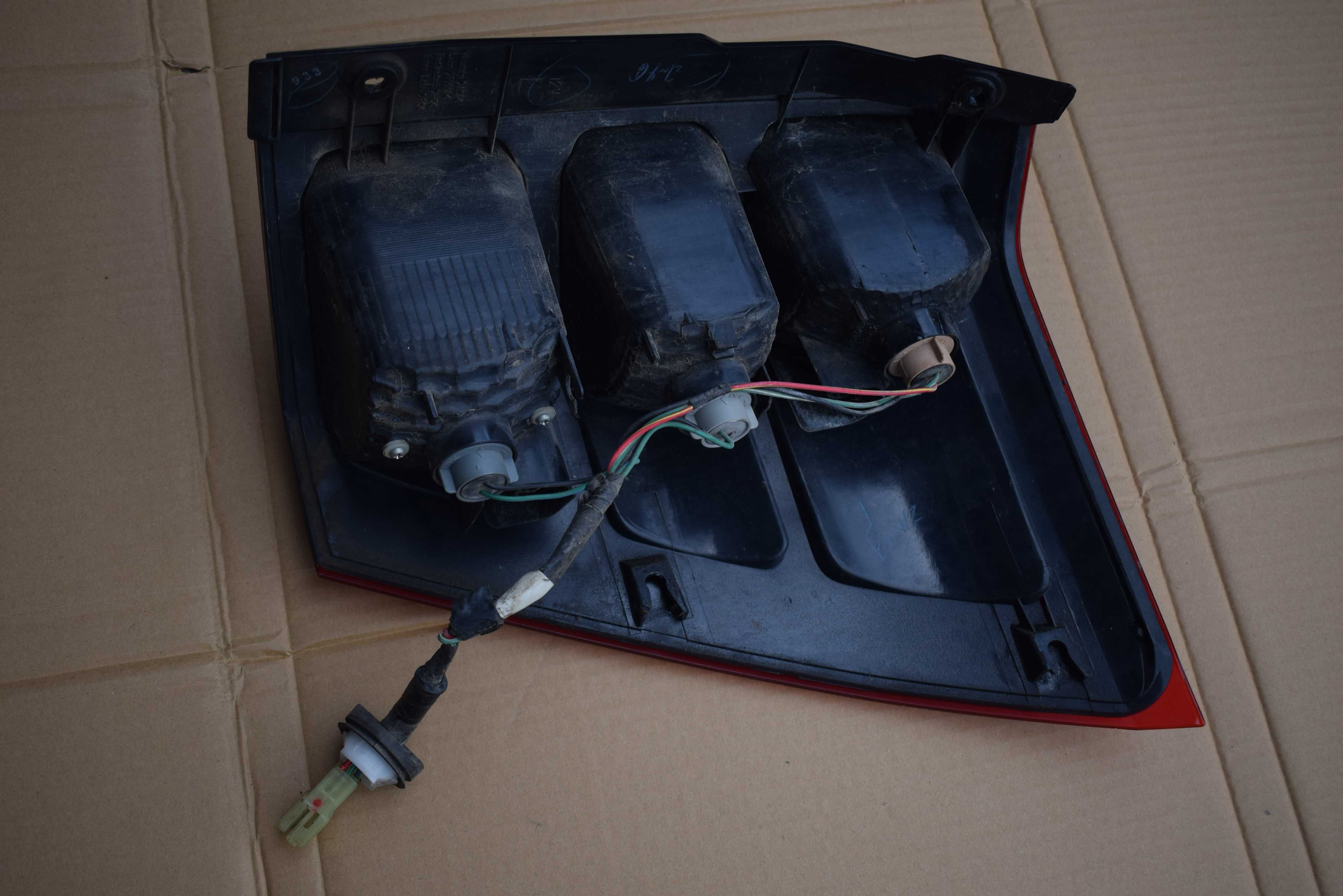 lampa lewa  tył tylna  SUZUKI GRAND VITARA II 5D LIFT 09R. europa