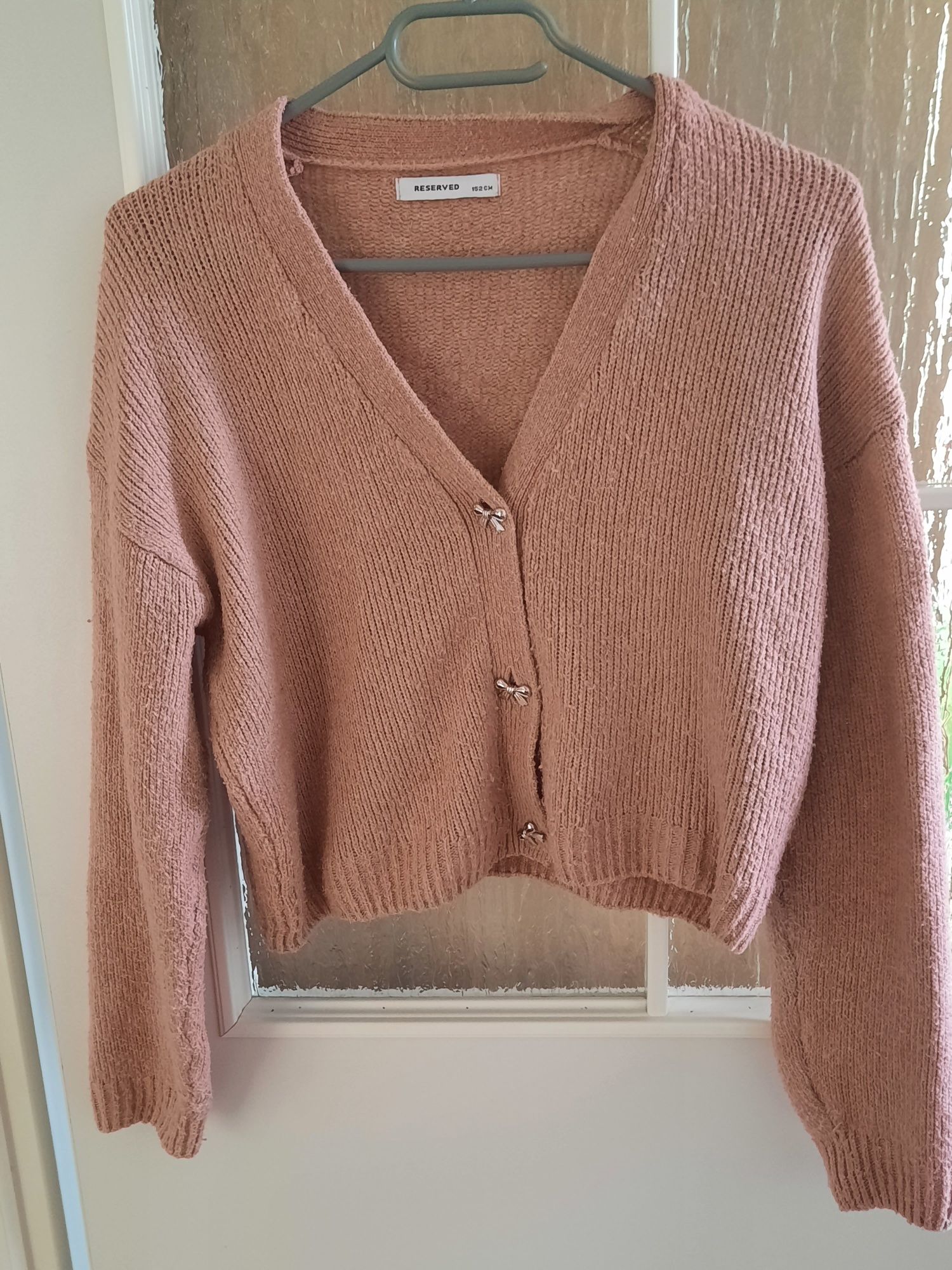 Różowy sweter rozmiar 152 cm