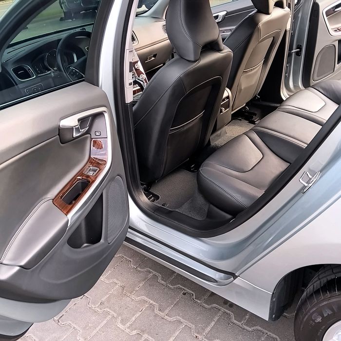 Volvo S60 d4 2017, дизель, макс.
