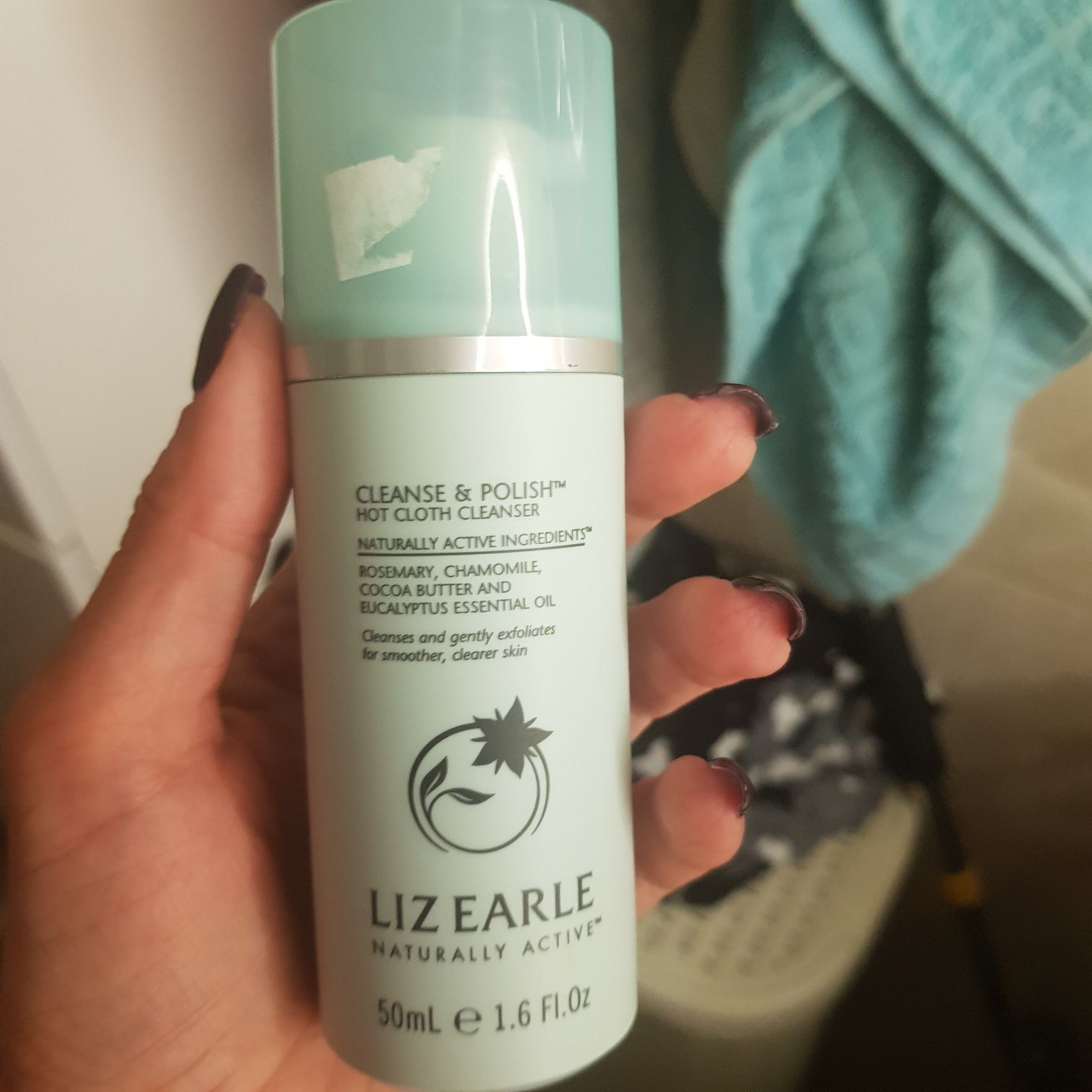 Новый скраб,очищение и полировка Liz Earle