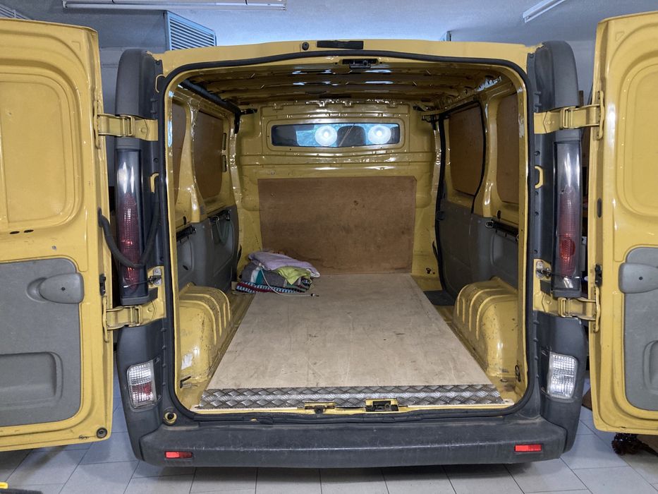 Montagem e reparação de mesas de Snooker