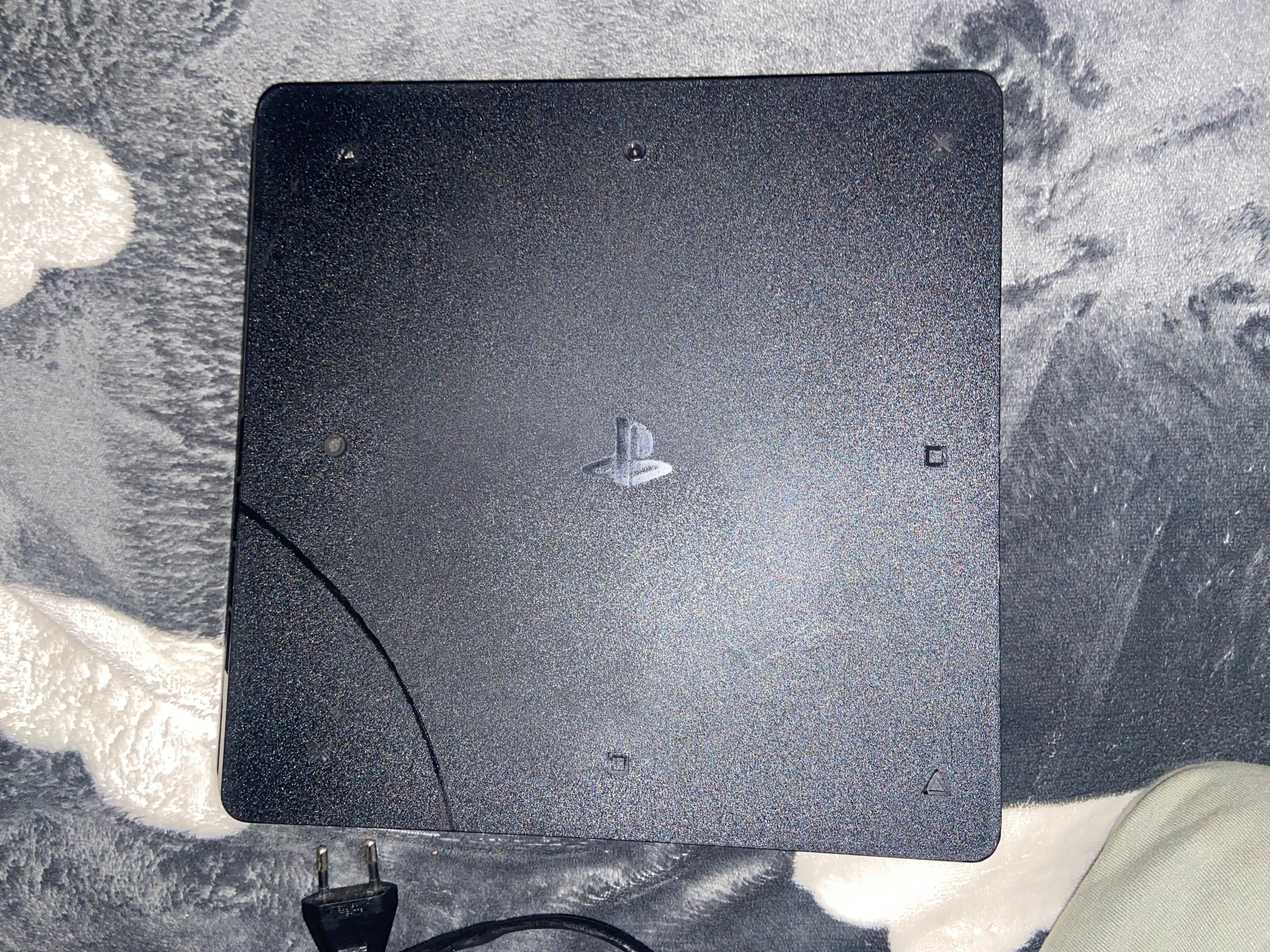 PlayStation4 slim,500gb