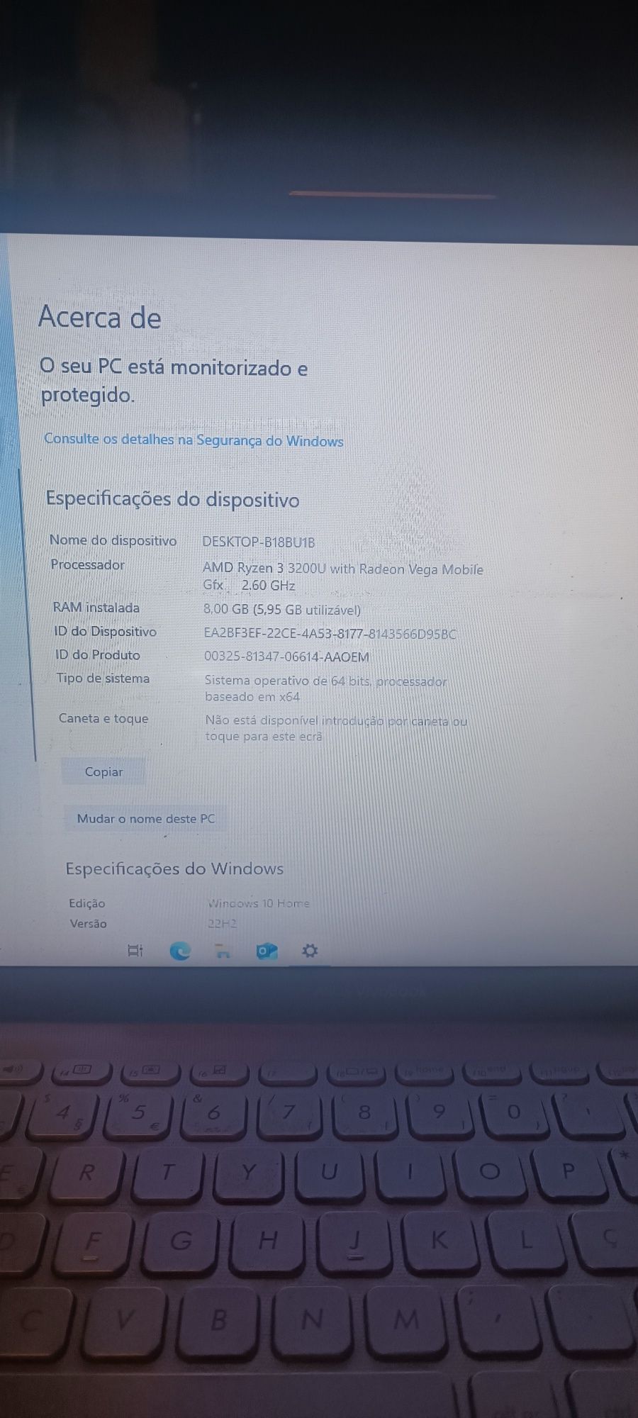 ASUS vivobook 15 ryzen 3