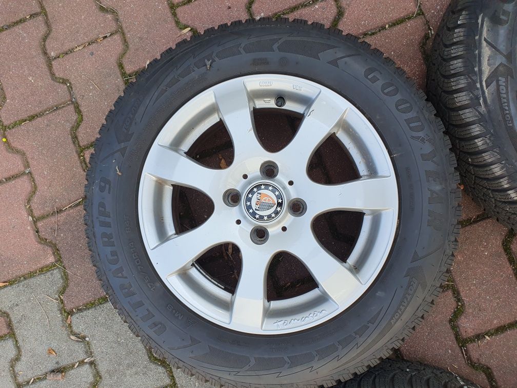 Felgi Koła 14" Fiat 500 4x100 ET35+175.70.14 Goodyear Zima