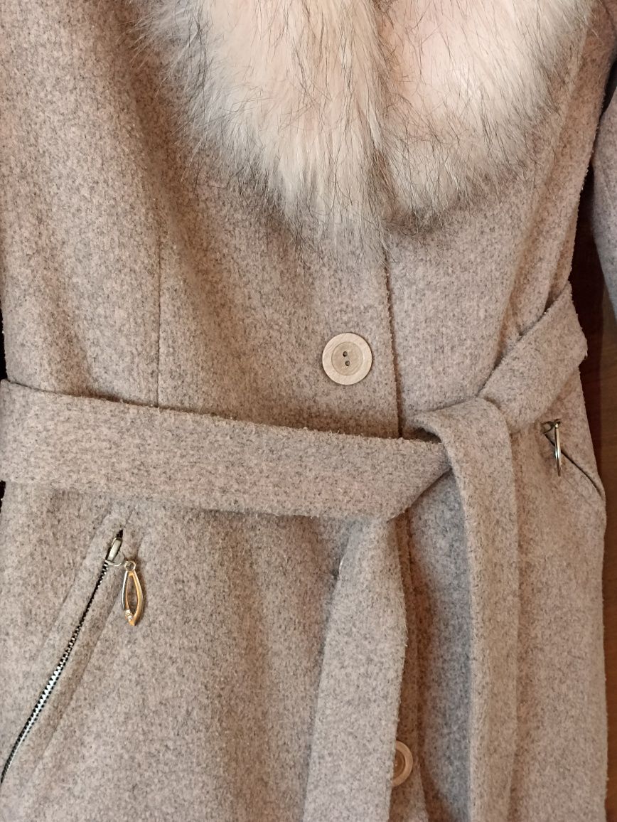 Płaszcz zimowy damski