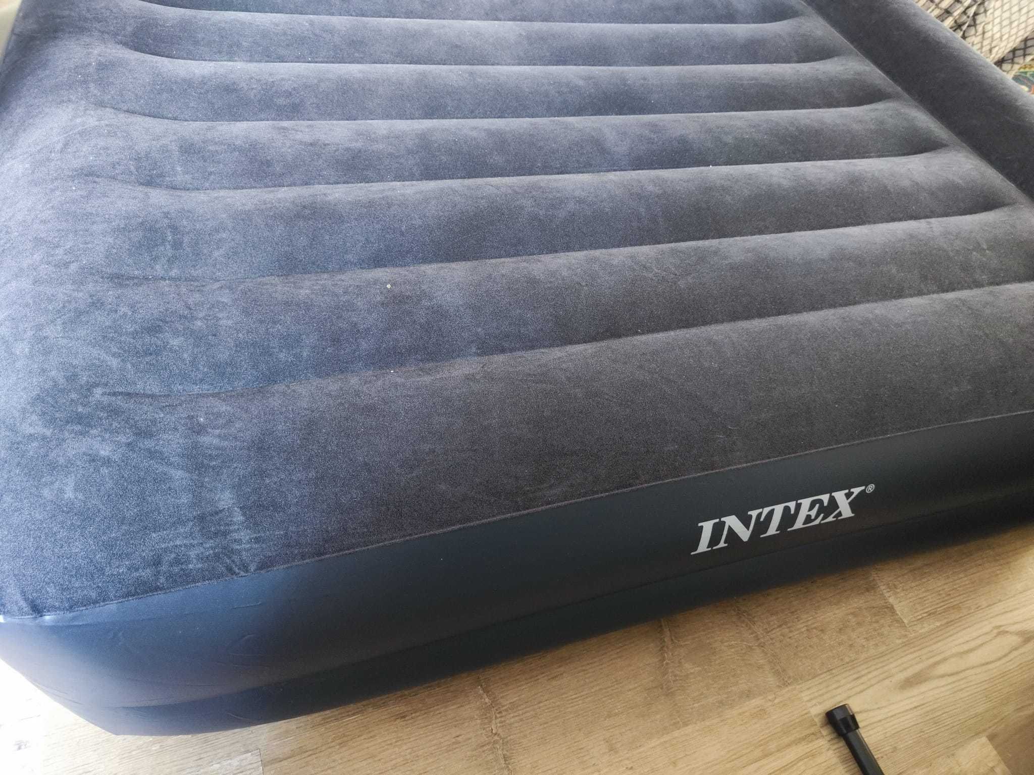 Colchão Insuflável Intex