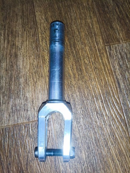 Вилка Tilt Tomahawk