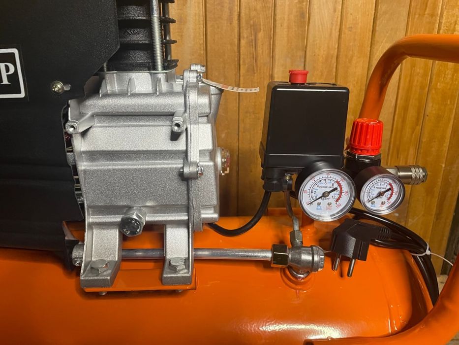 Компресор Сталь КСТ-50 50 літрів відправки наложкой