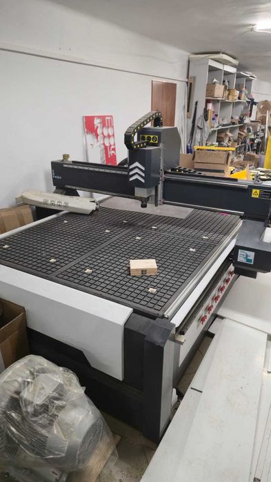 Frezarka - Ploter Frezujący CNC 150x300cm