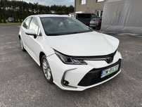 Toyota Corolla salon Polska / serwisowany / pierwsza rejestracja 2023 / FV23%