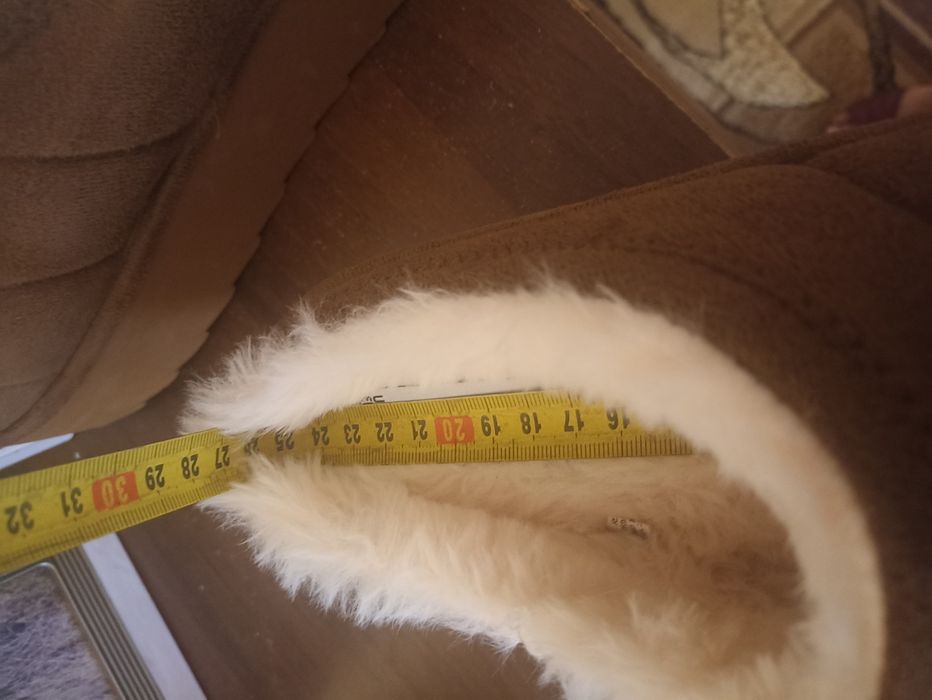 Угі від "Primark" , нові, з біркою. Розмір 38- 39.