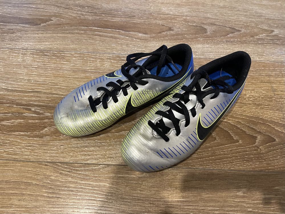 Buty korki dziecięce Nike Neymar rozmiar 35