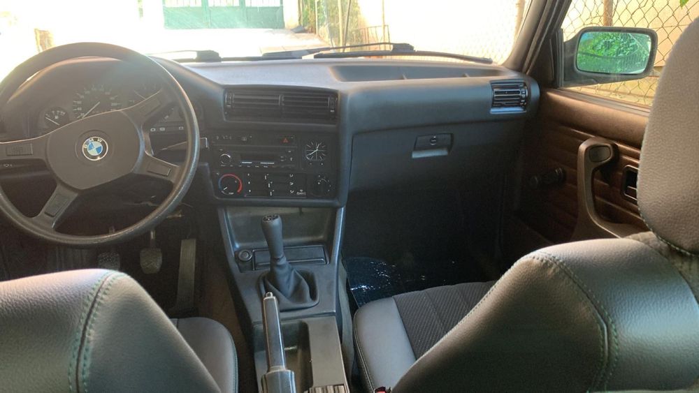 Vendo BMW 316 …………………………………..