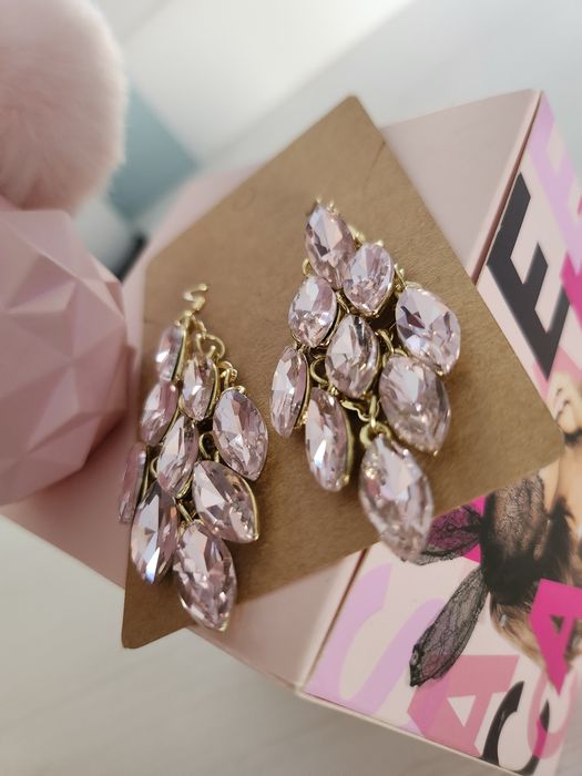 Kolczyki długie pudrowe