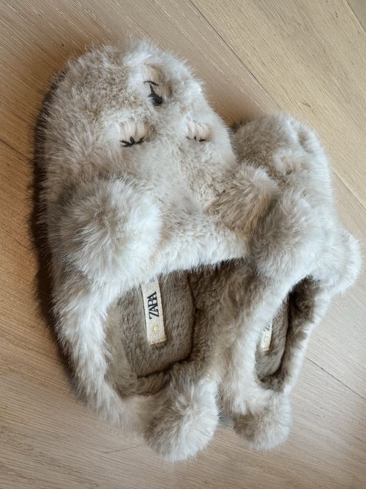 Zara puszyste kapcie dla dzieci (nowe bez metki)