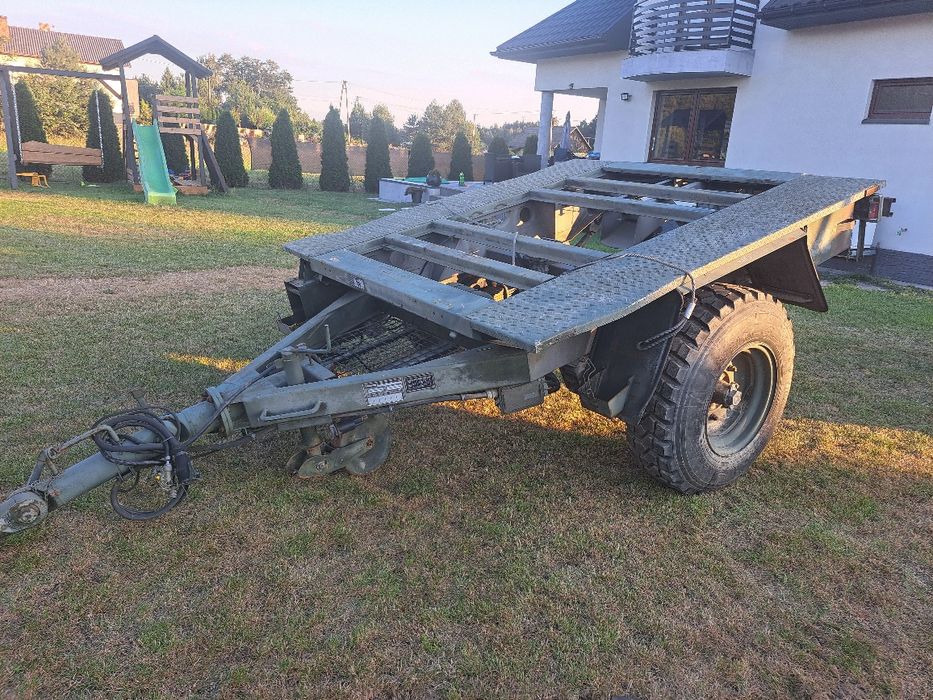 Przyczepa jedno osiowa kassbohrer