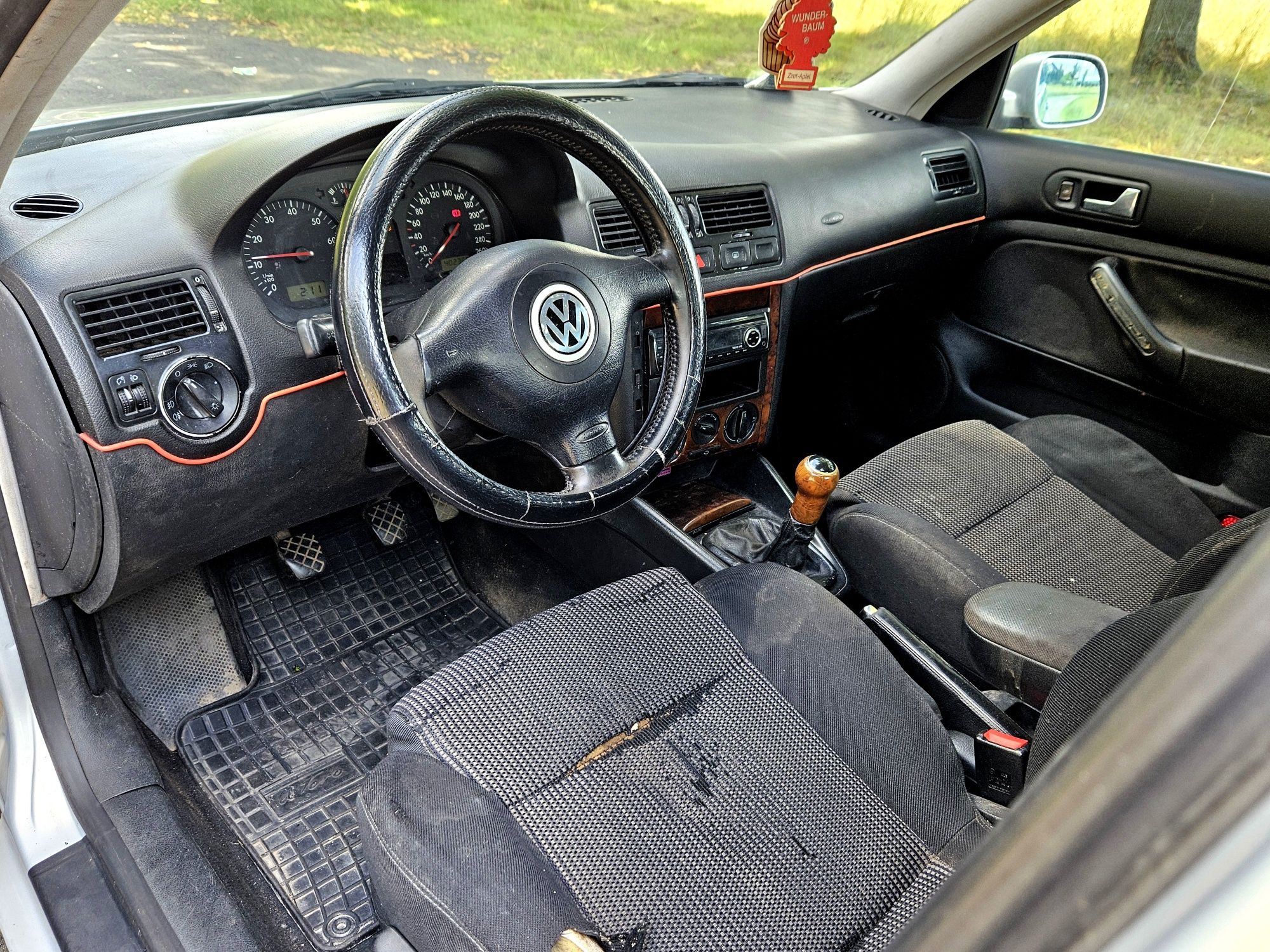 VW Bora 1999r. 2.0 LPG
