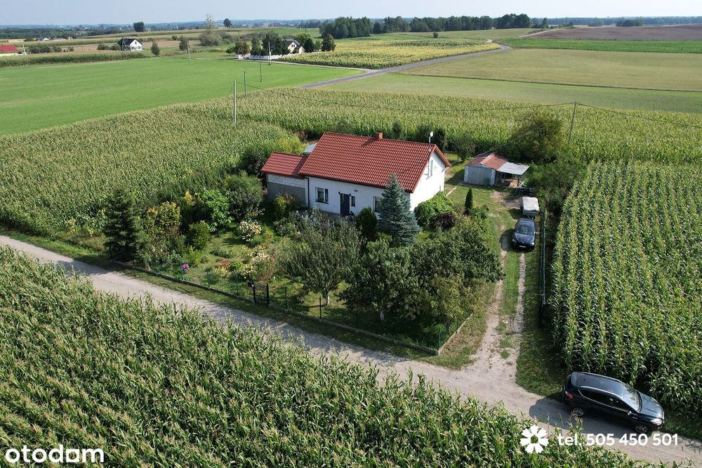 Siedlisko z domem, działką 1.01 ha, garażem i budynkiem gospodarczym