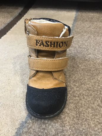 демисезонные ботинки фирмы "Fashion