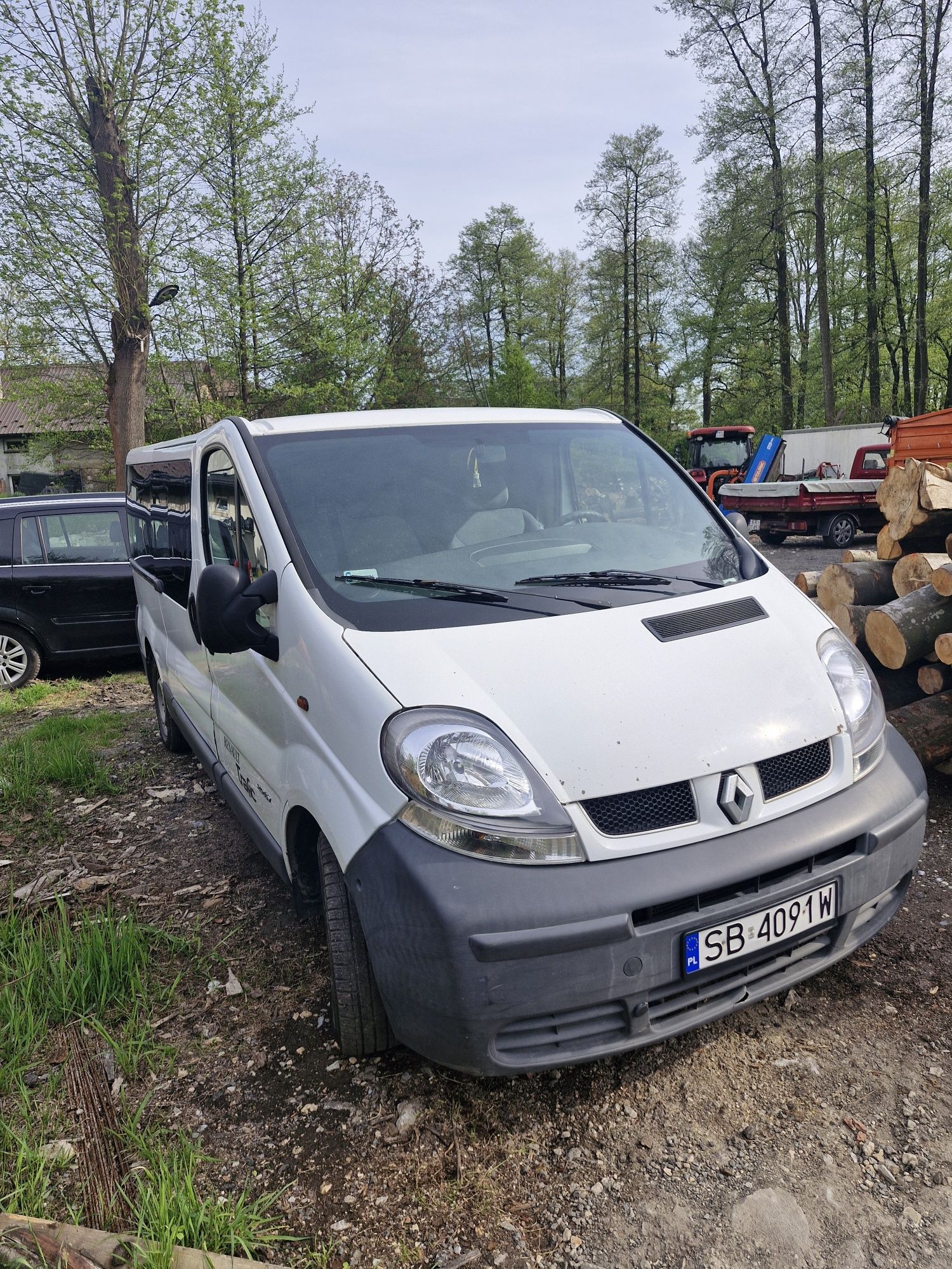 Trafic , benzyna, LPG , 9os , klima ,