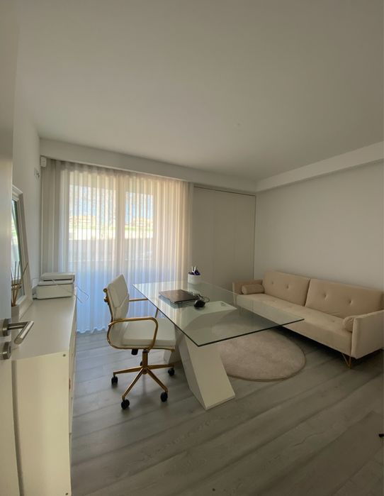 Sofa 3 lugares moderno