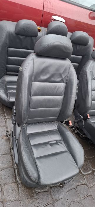 Skóra fotele Skoda Superb 1