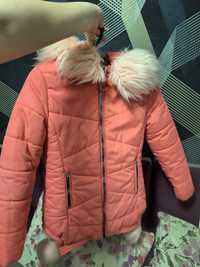 демісезонна куртка , рожева