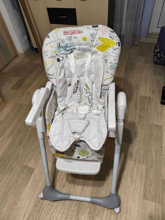 Дитяче крісло для годування TILLY