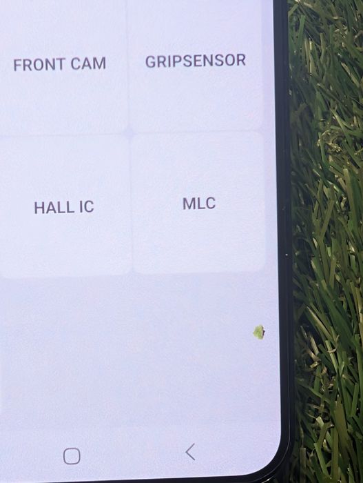 Уцінка Samsung galaxy S22 Plus (18693) 128GB Phantom ВІack Neverlock