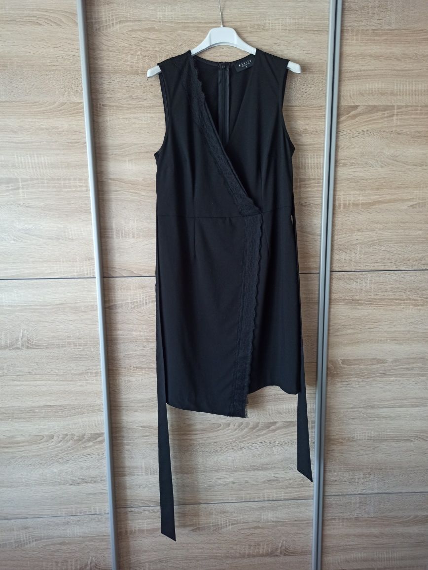 Kopertowa czarna sukienka m 38, l 40 mohito
