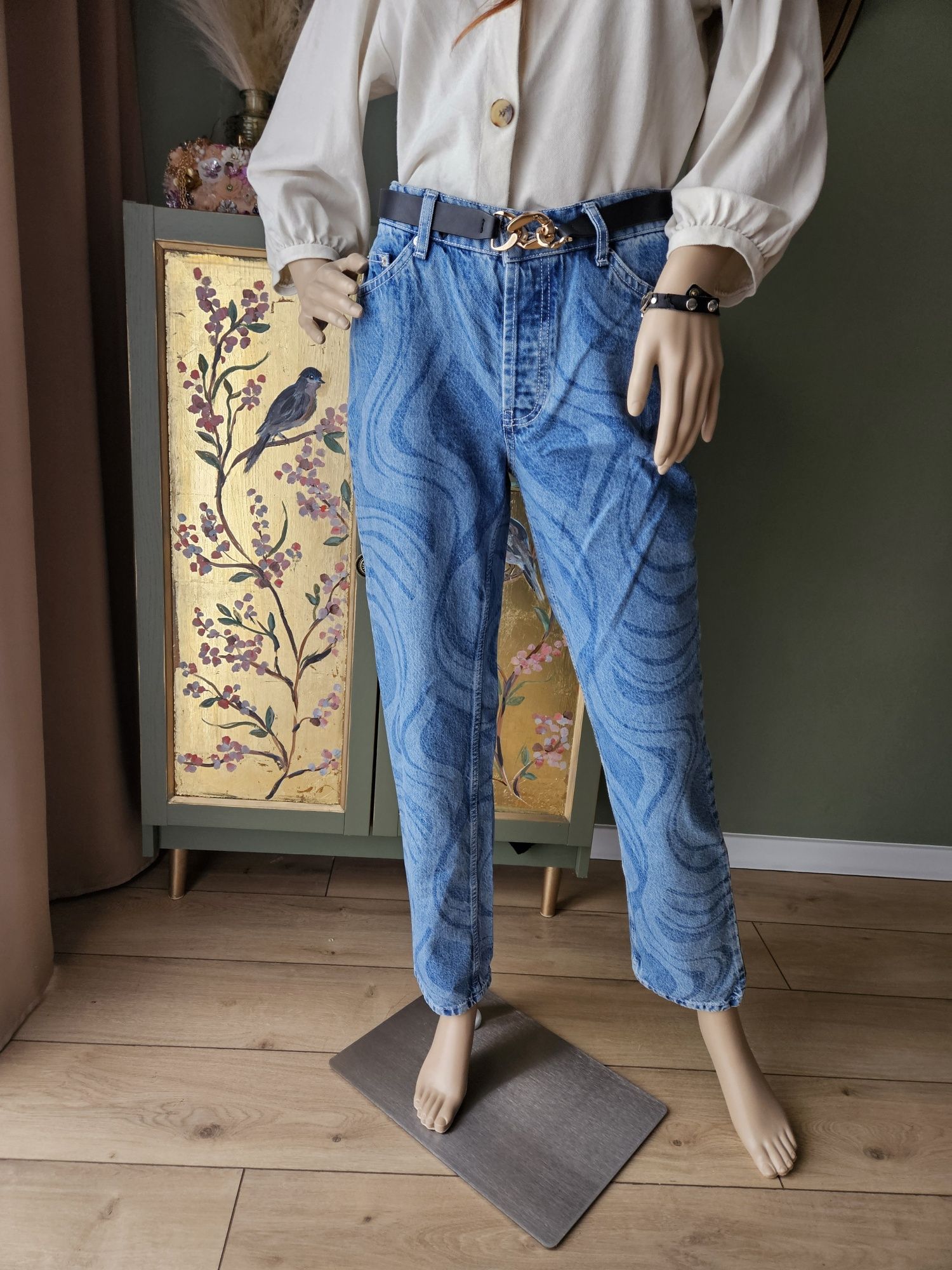 Damskie  Asos spodnie Jeansy wzorem w fale 28/32