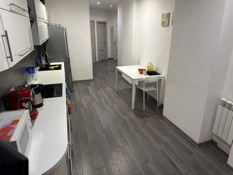 Позняки Драгоманова посудомийка робот пилесос тепла підлога кондєйWifi