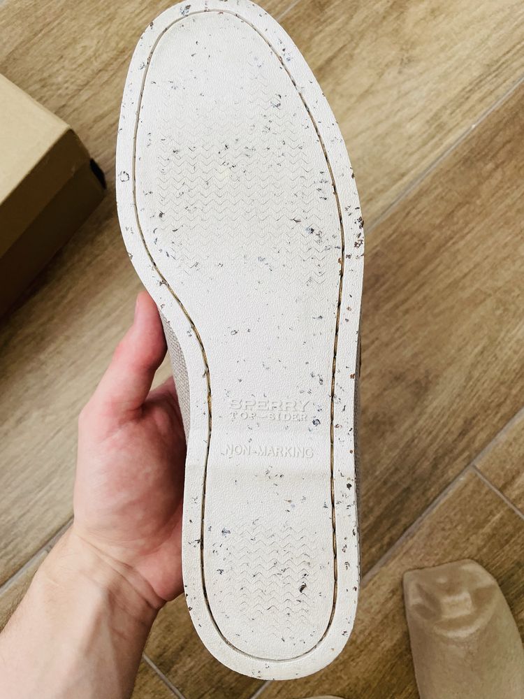 Sperry топсайдери, мокасини