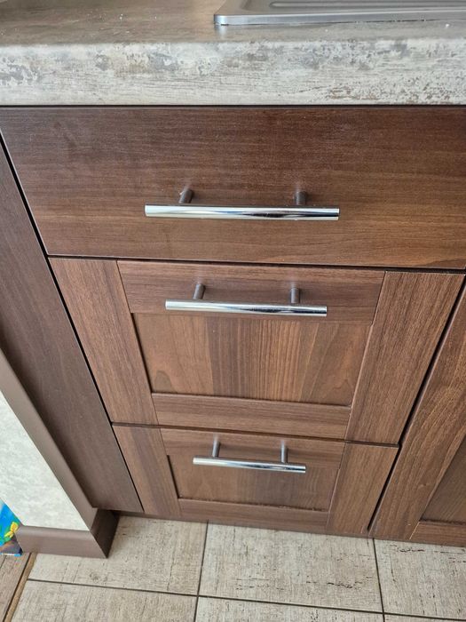 Кухонні меблі / кухня