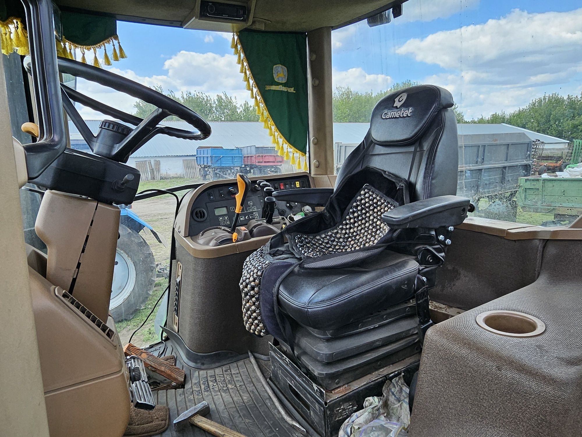 Трактор john deere 7820