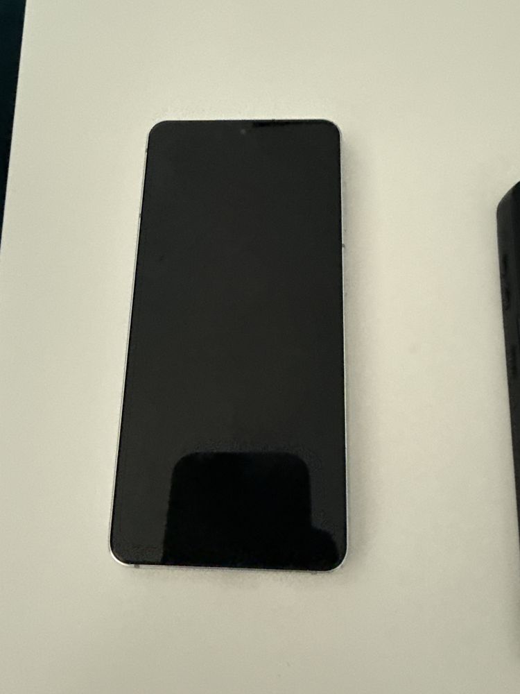 Samsung s21 128gb 8gb ram