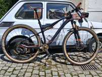 Rower full carbon cashima Orbea Oiz 29