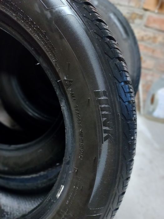 Покришки 215/60/R17
