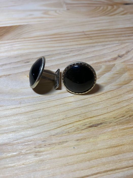 Запонки круглі чорні