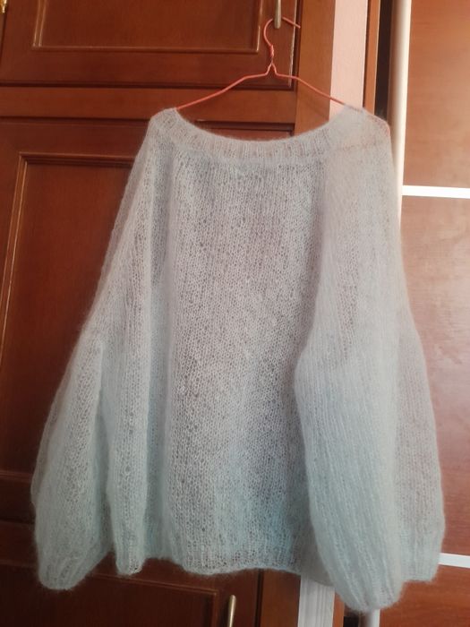 Жіночий пуловер  павутинка