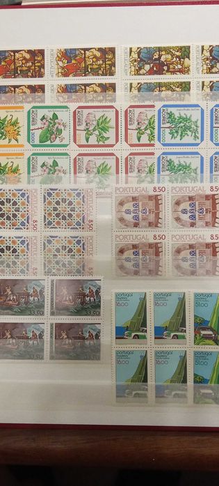 Selos de Portugal 84 quadras em séries completas