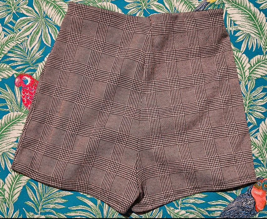 Spodnico-spodenki Tally Weijl roz. 36