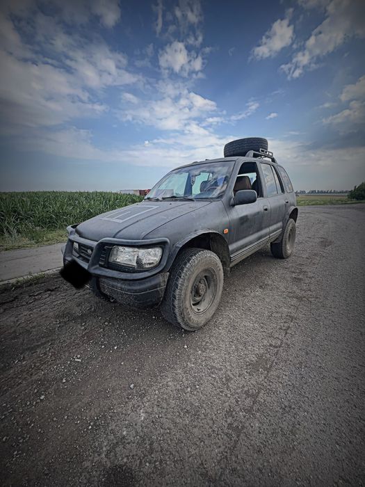 Продам Кіа, на ходу, потребує вкладень, питання на Вайбер або Вотсап