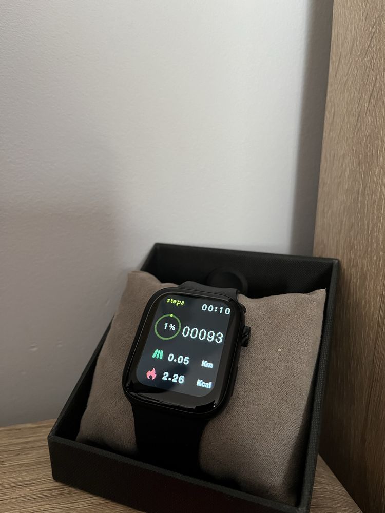 Smartwatch czarny