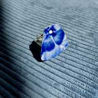 Duży niebieski pierścionek trapez kwiat