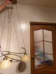 Massive lampa wiszącą nad stół do salonu jadalni