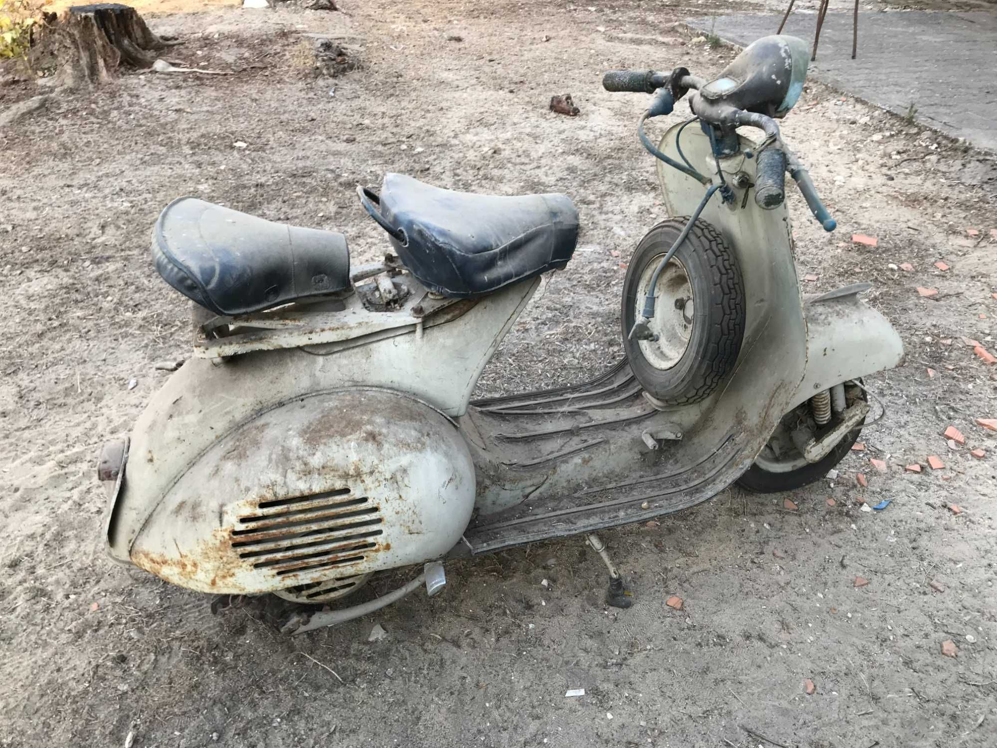 Vespa 1959, sem podres, completa e totalmente original