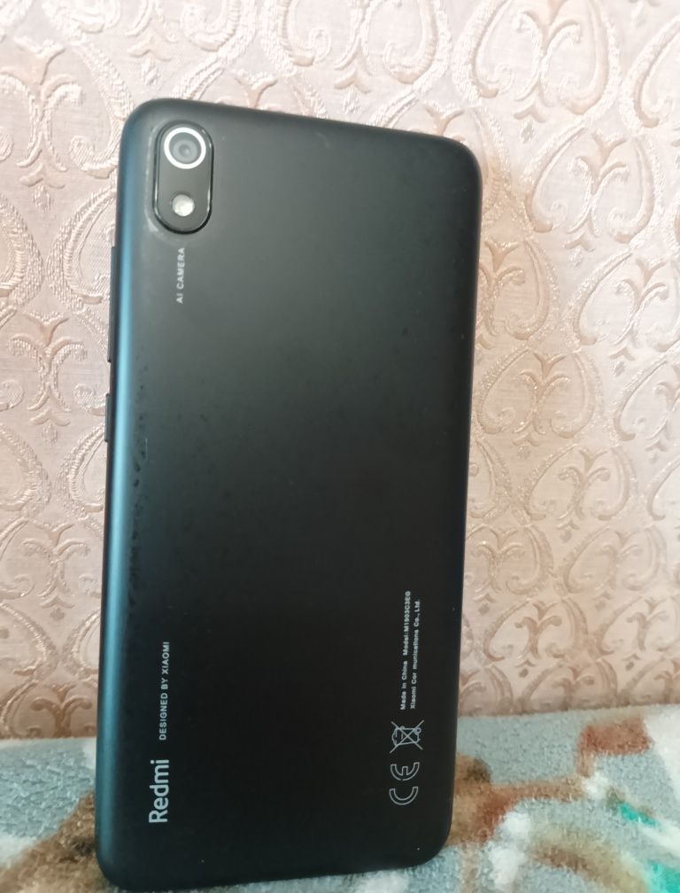 Смартфон Xiaomi redme 7a 2/16