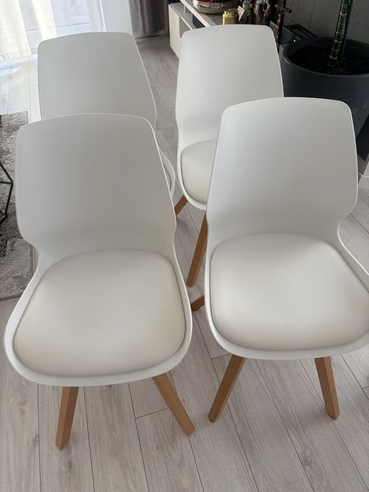 Zestaw 4 krzeseł Agata Meble