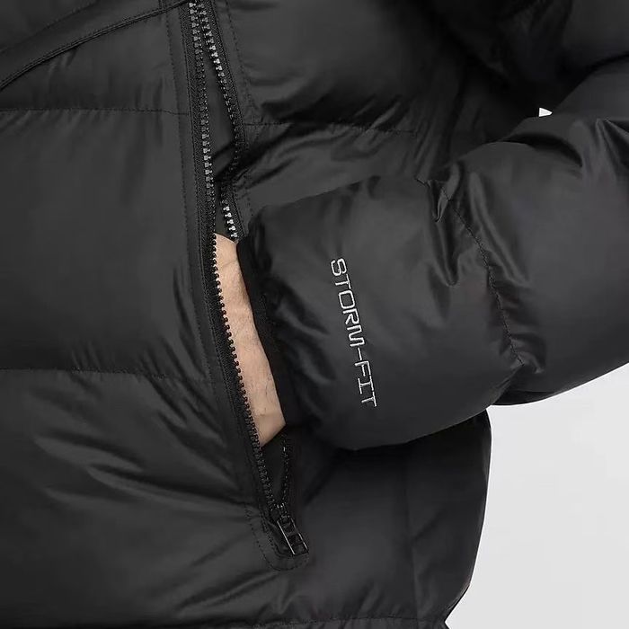 Пуховик Nike Storm-Fit